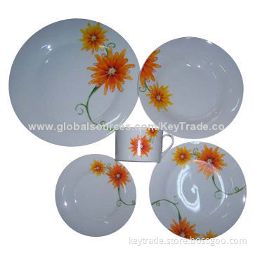 Fine Porcelain 30-pieces Dinner Set in Rim Shape, with Decal